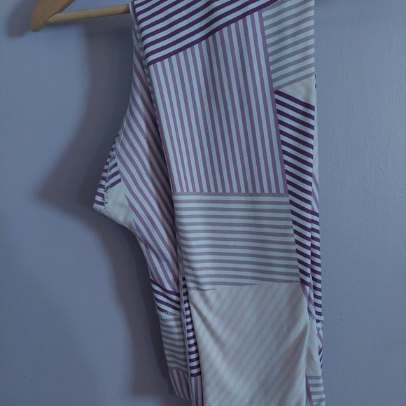 Old Navy Activewear purple & white size medium leggings - Picture 2 of 3